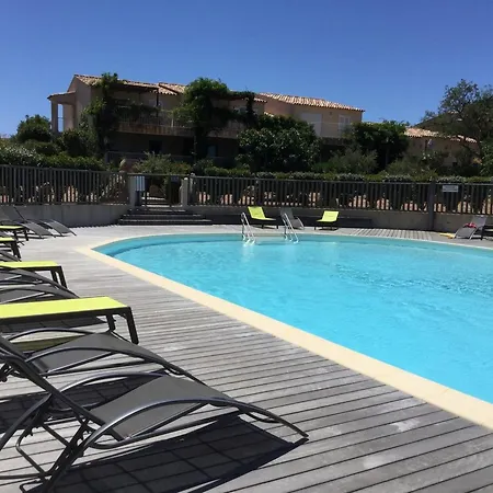 Maison Accueillante Avec Jardin Et Vue Sur Montagne A Porto-vecchio Дом отдыха Порто-Веккьо